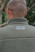 Lade das Bild in den Galerie-Viewer, 5 Years AMES Edition - Rhino Sherpa Jacket (unisex)