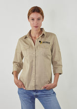 Lade das Bild in den Galerie-Viewer, Giraffe Damenhemd