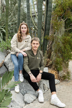 Load image into Gallery viewer, Sweatshirt mit Reissverschluss Lioness Damen
